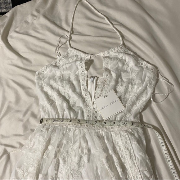 White lace halter maxi dress - Picture 10 of 10